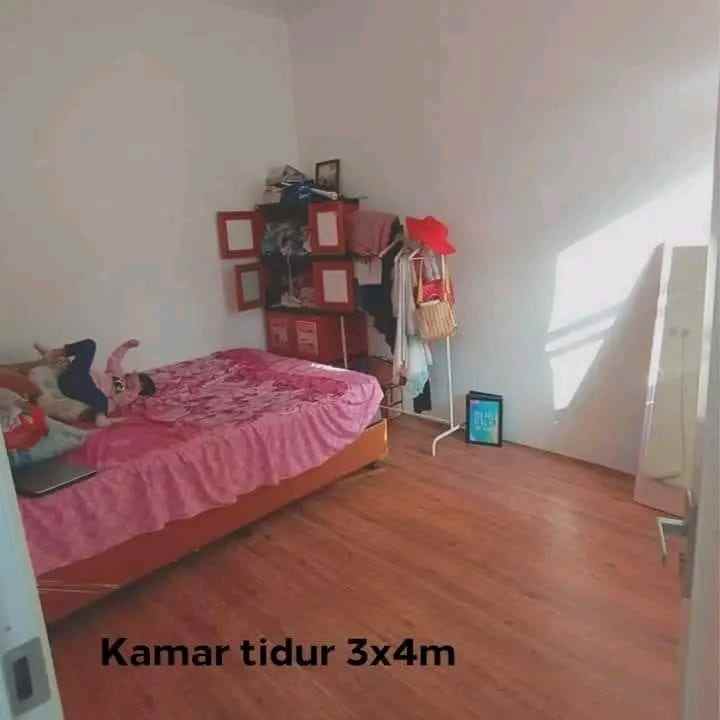 dijual rumah sawangan depok