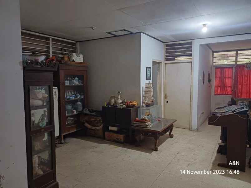 dijual rumah sawojajar