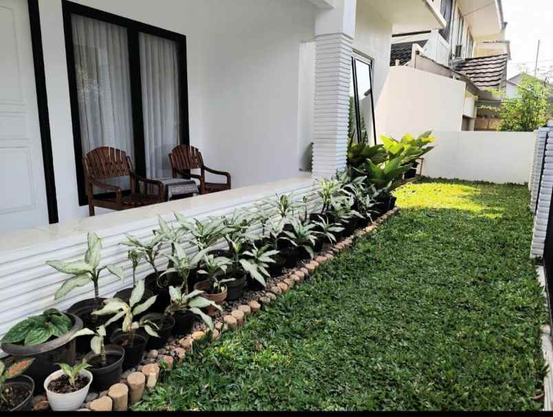 dijual rumah sektor 9 bintaro tangerang