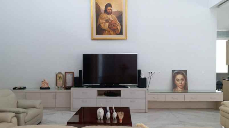 dijual rumah selat golf citraland