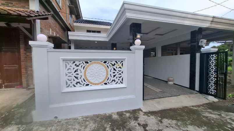 dijual rumah selomartani kalasan sleman