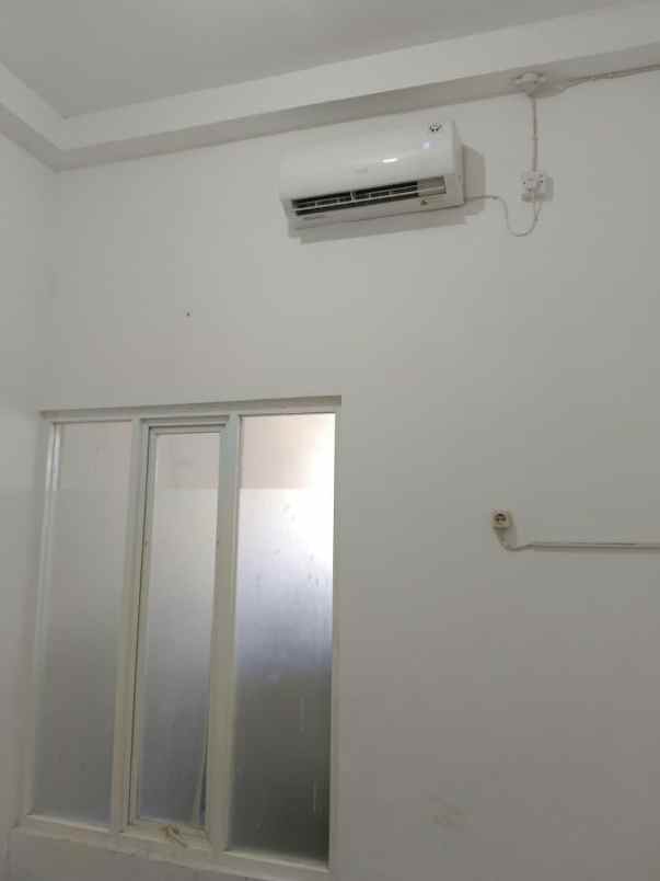 dijual rumah semanggi wonorejo