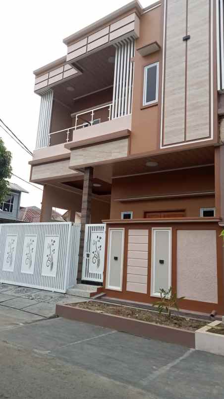 dijual rumah simprug dporis