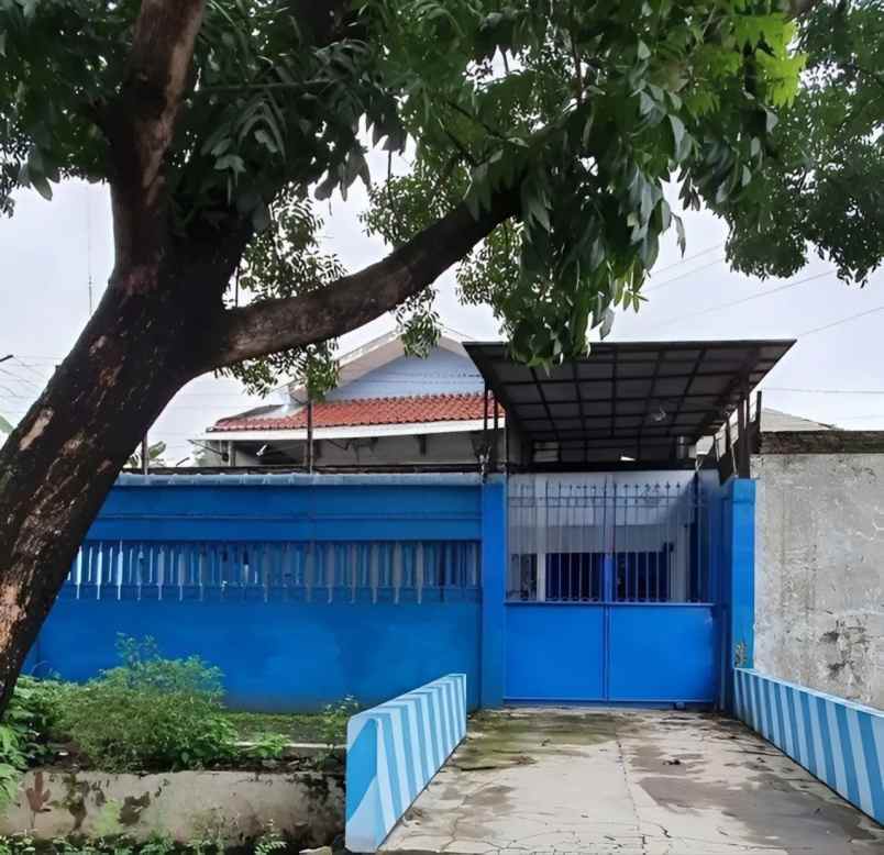 dijual rumah siwalankerto