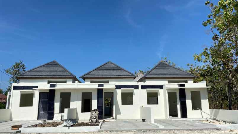 dijual rumah siyono logandeng kec