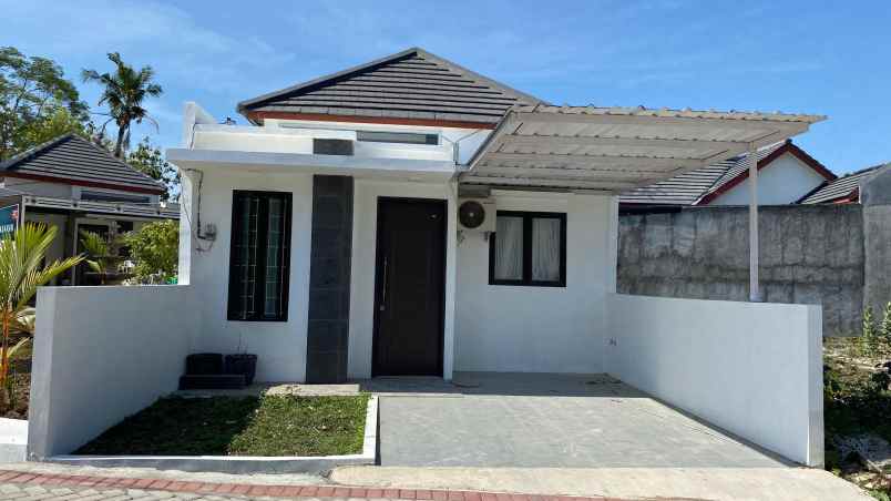 dijual rumah siyono logandeng kec