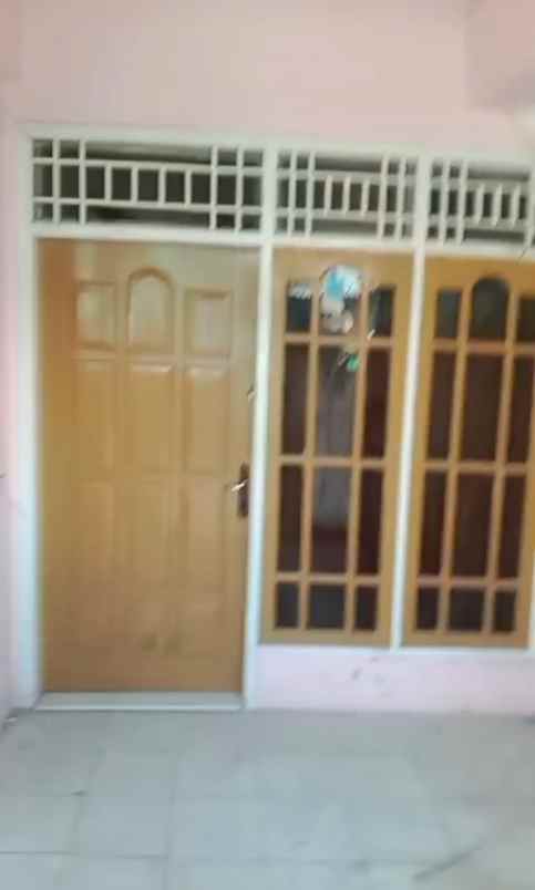 dijual rumah strategis