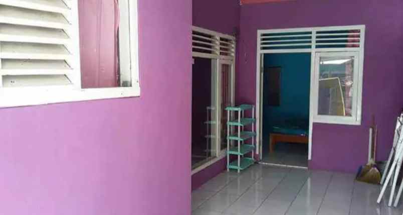 dijual rumah strategis