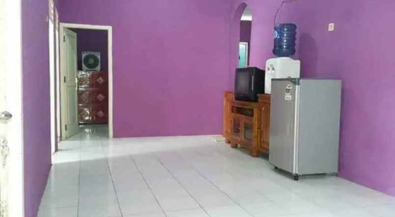 dijual rumah strategis