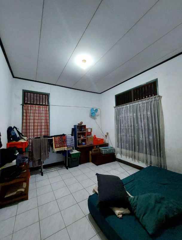 dijual rumah strategis pertukangan h ilyas