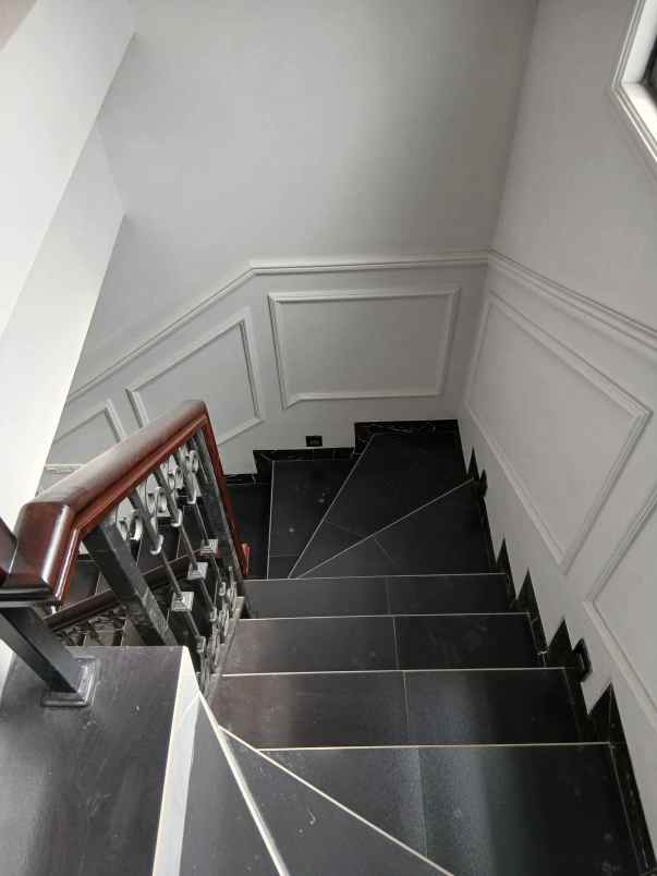 dijual rumah sukmajaya depok