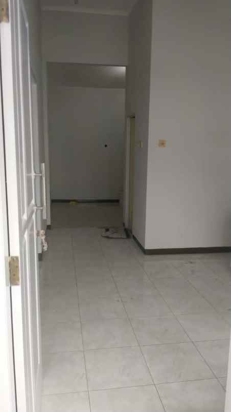 dijual rumah sulfat kec blimbing kota