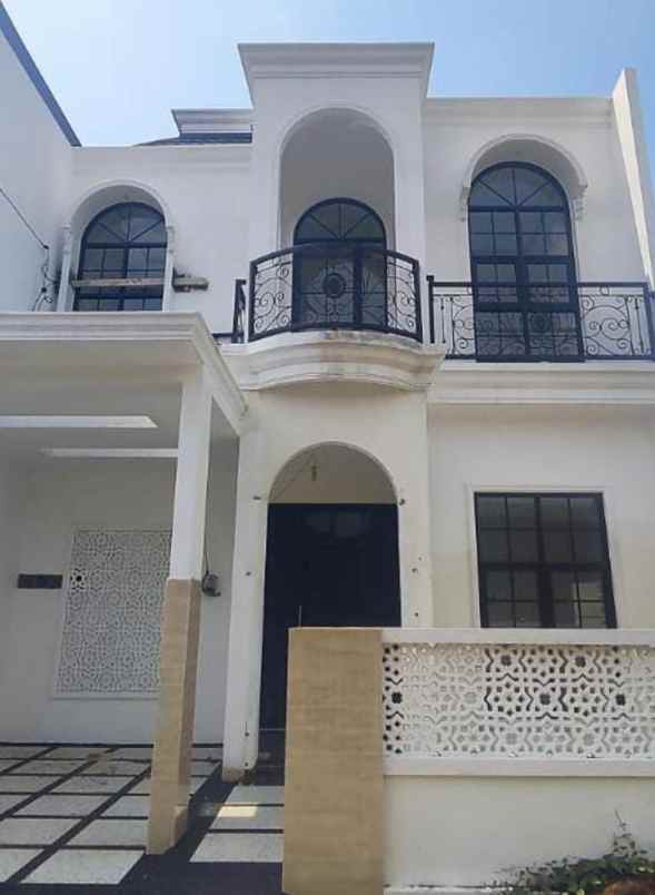 dijual rumah sulfat utara