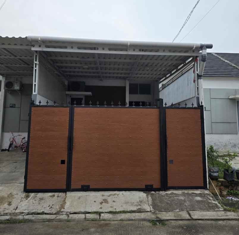 dijual rumah talaga bestari tangerang