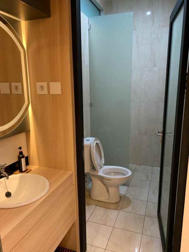 dijual rumah taman holis indah bandung