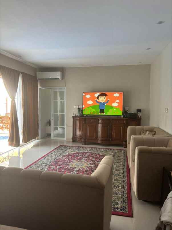 dijual rumah taman kenari nusantara cibubur