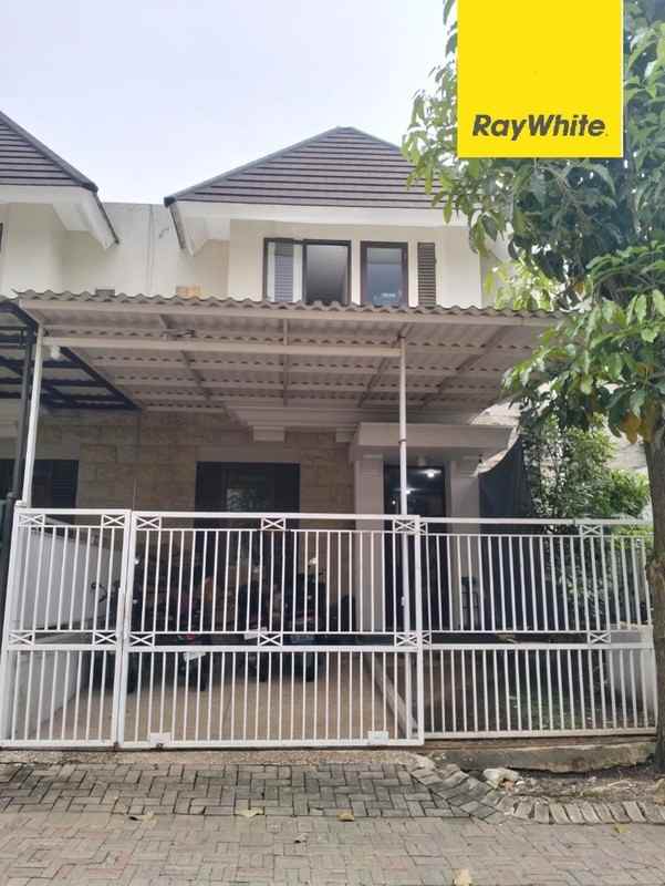 dijual rumah taman puspa raya citraland
