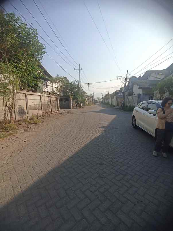 dijual rumah tambak osowilangun