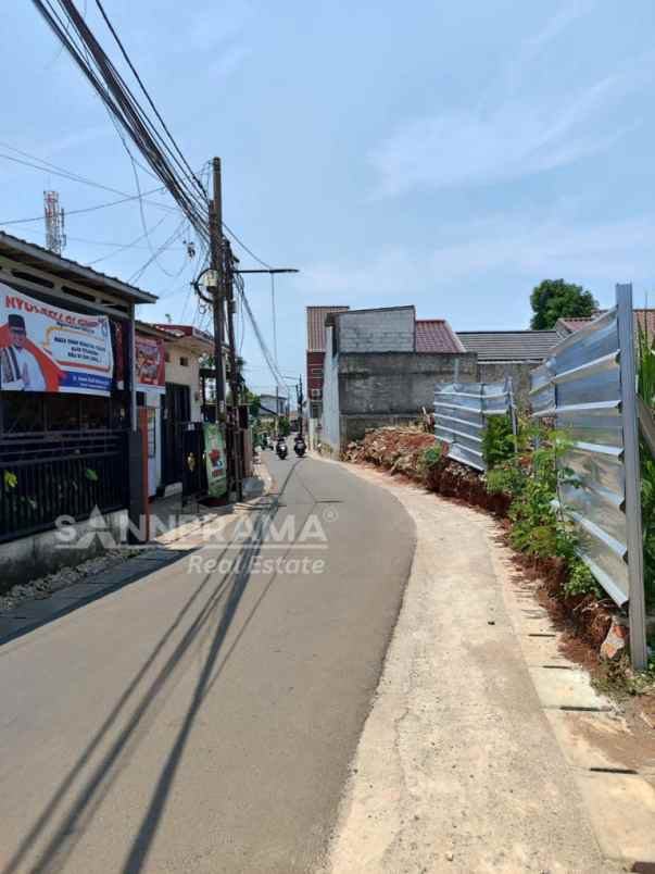 dijual rumah tanah baru