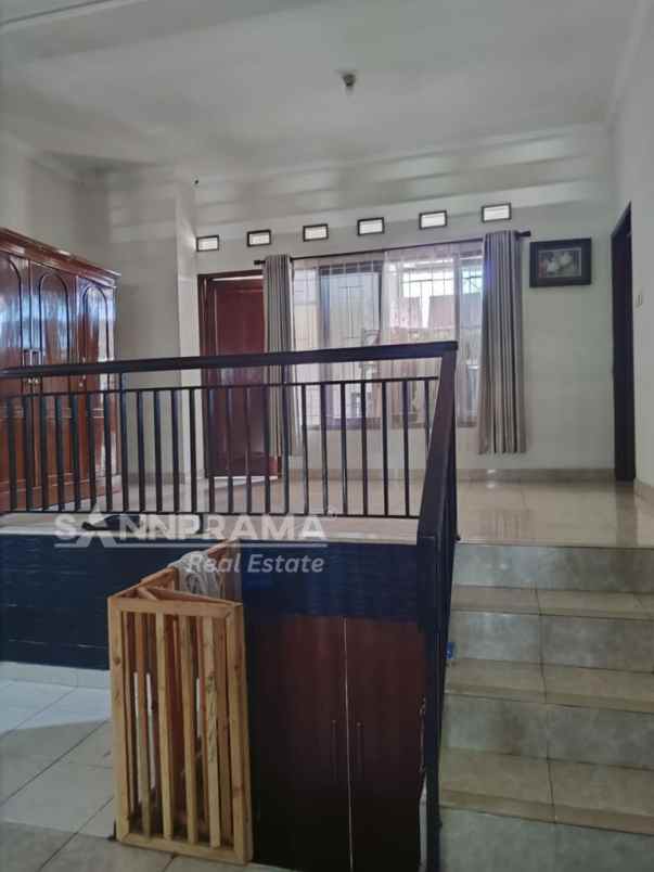 dijual rumah tanah baru