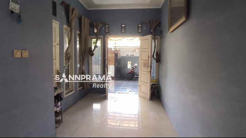 dijual rumah tanah baru