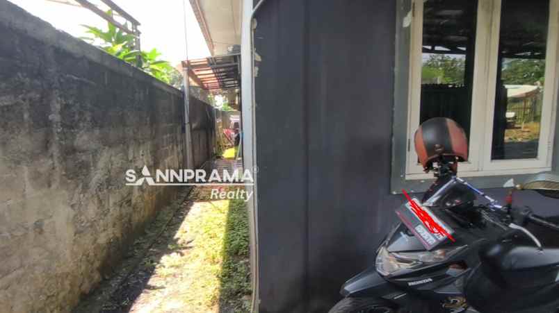 dijual rumah tanah baru