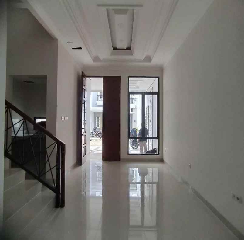 dijual rumah tanah baru beji depok