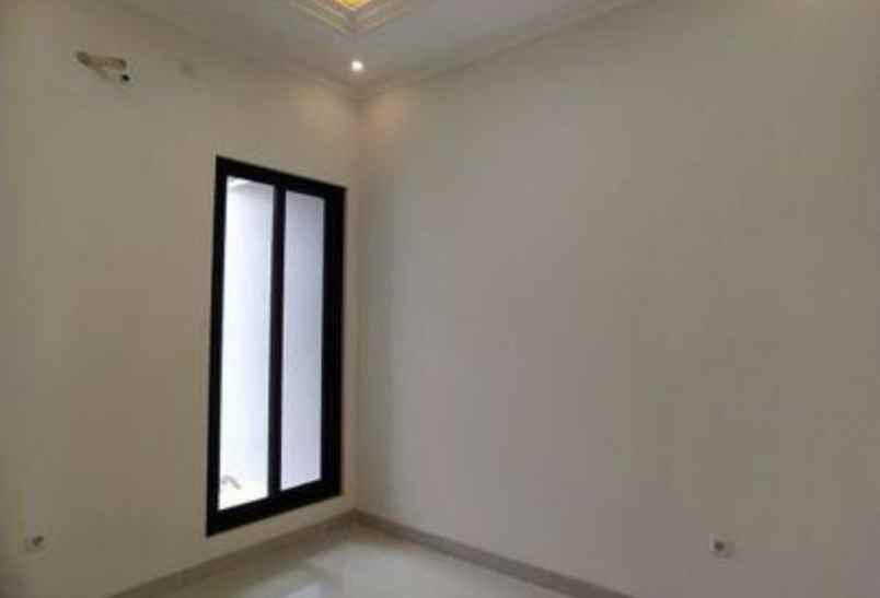 dijual rumah tanah baru beji depok