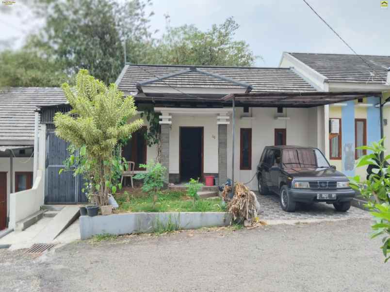 dijual rumah tanimulya