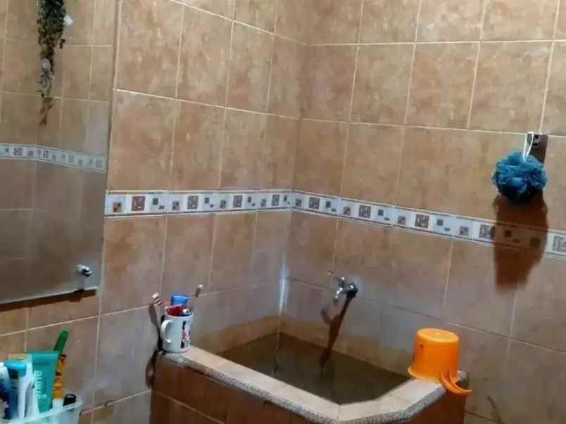dijual rumah tytyan