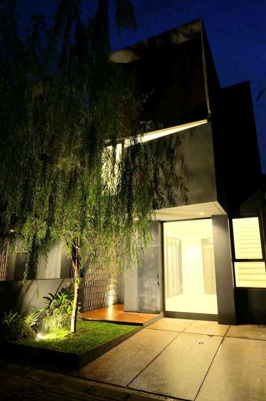 dijual rumah veteran bintaro