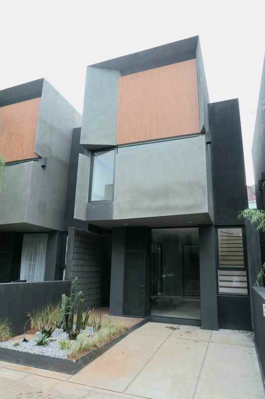 dijual rumah veteran bintaro