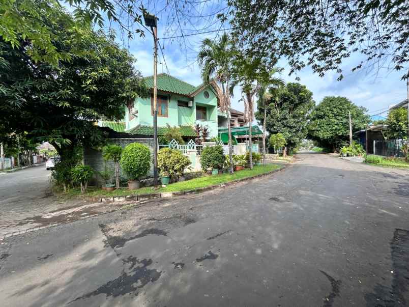 dijual rumah villa melati mas jalupang