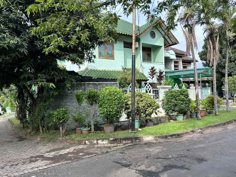 dijual rumah villa melati mas jalupang