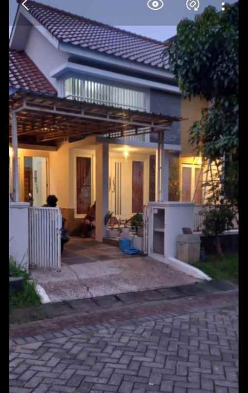 dijual rumah villa puncak tidar