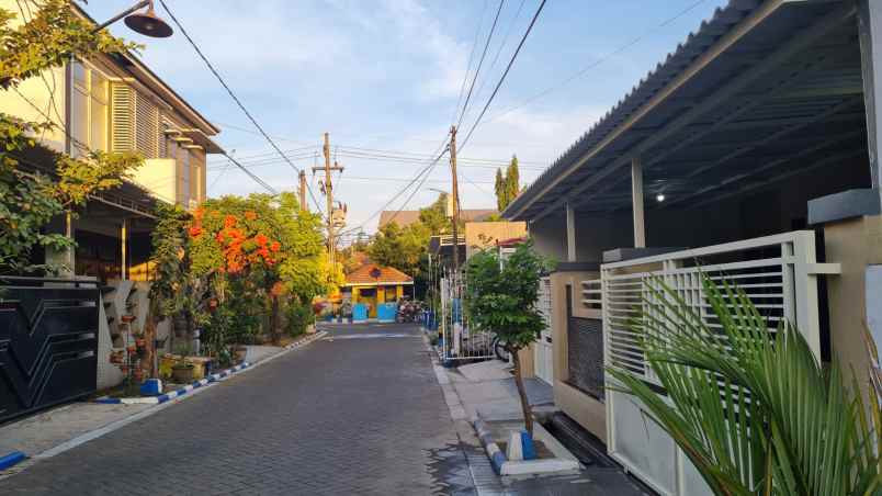 dijual rumah wisma bungurasih iii