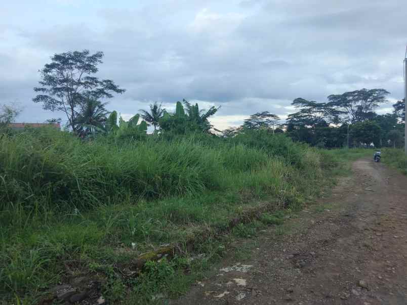 dijual tanah akses jl mobil lingkungan rumah penduduk