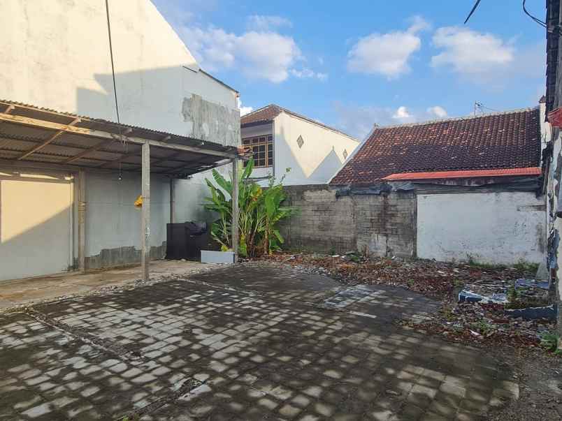 dijual tanah jalan kuta badung bali