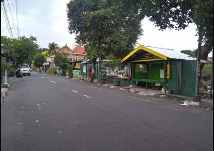 dijual tanah jl harjowinatan