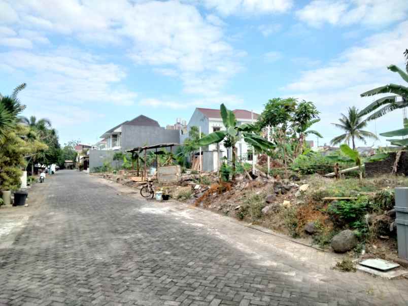 dijual tanah perumahan merapi regency