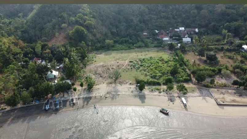dijual tanah pinggir pantai