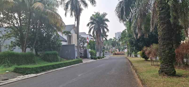 dijual tanah raffles hills cibubur