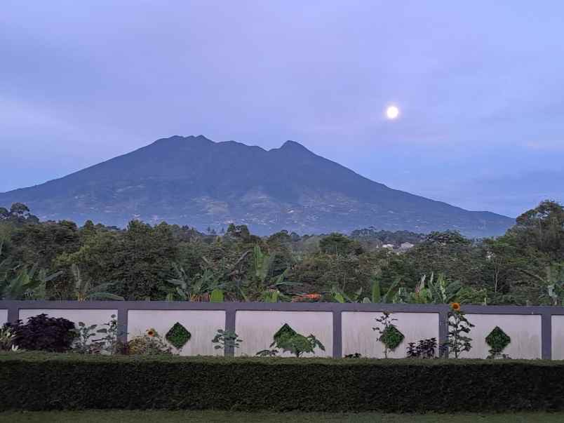 dijual vila di rancamaya view gunung