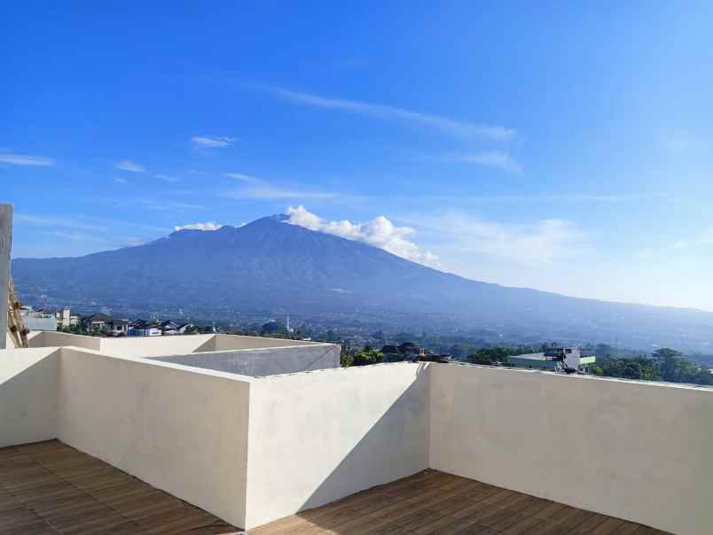 dijual villa oro oro ombo tlekung