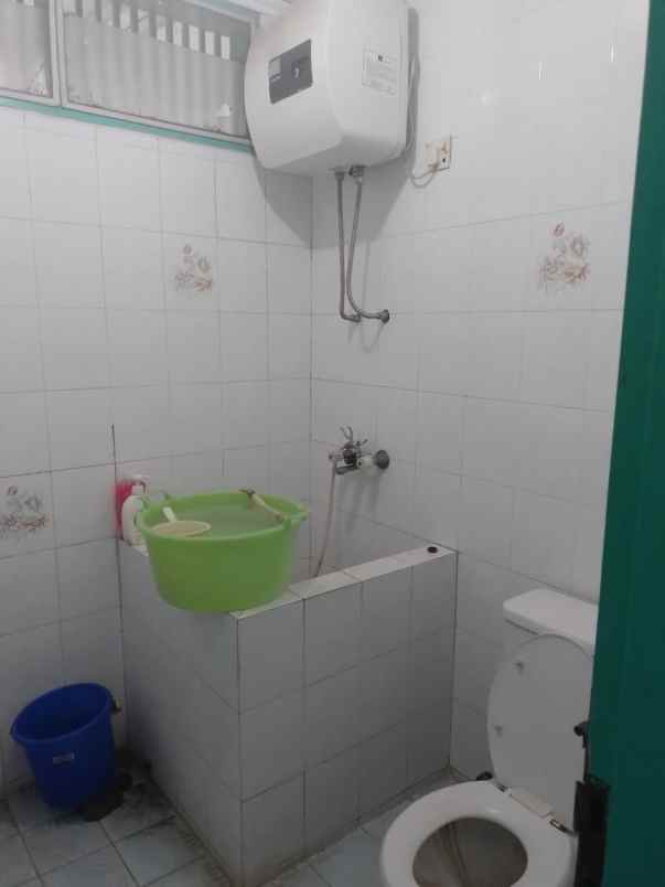 dijual villa palasari