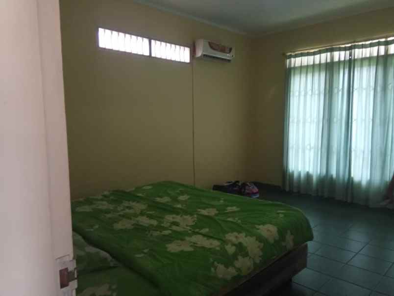 dijual villa vila kota bunga cipanas