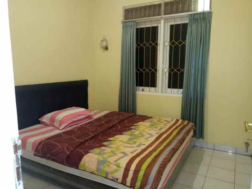 dijual villa vila kota bunga cipanas