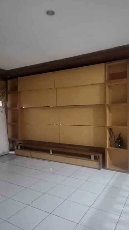 disewa rumah besar siaphuni di duren sawit
