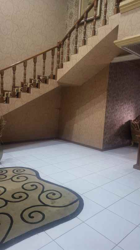 disewa rumah besar siaphuni di duren sawit