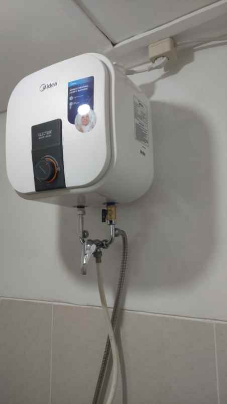 disewakan apartemen educity pakuwon city